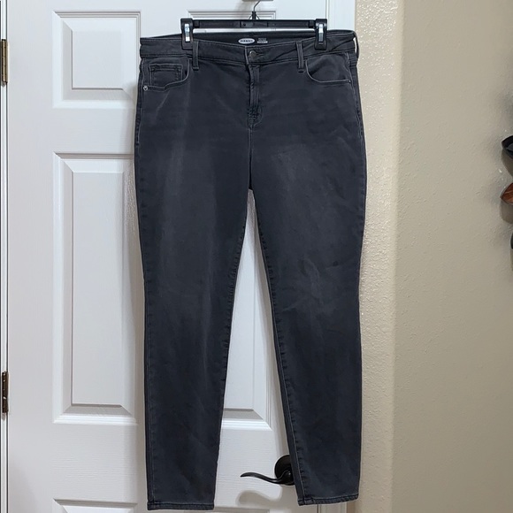 Old Navy Denim - Old Navy Rockstar Super Skinny